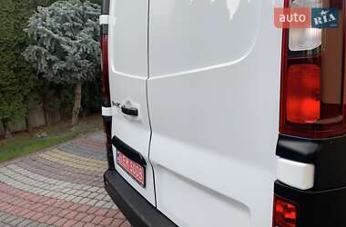 Грузовой фургон Renault Trafic 2020 в 