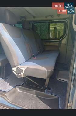 Минивэн Renault Trafic 2012 в 