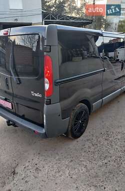 Вантажний фургон Renault Trafic 2011 в 