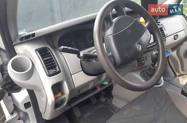 Мінівен Renault Trafic 2005 в 
