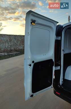 Вантажний фургон Renault Trafic 2022 в 