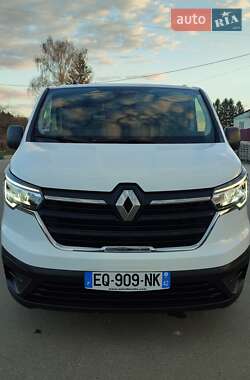 Вантажний фургон Renault Trafic 2022 в 