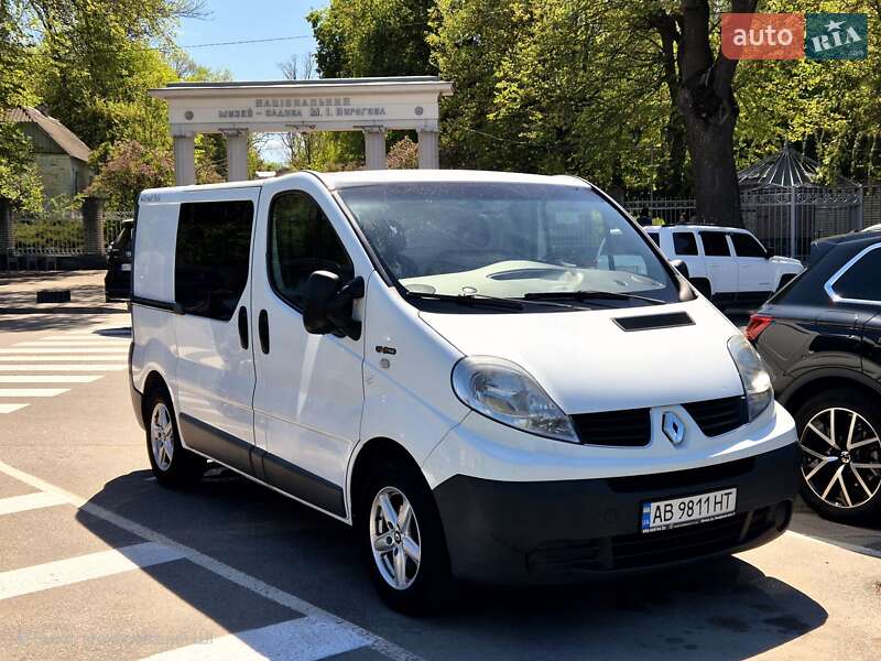 Мінівен Renault Trafic 2013 в Вінниці