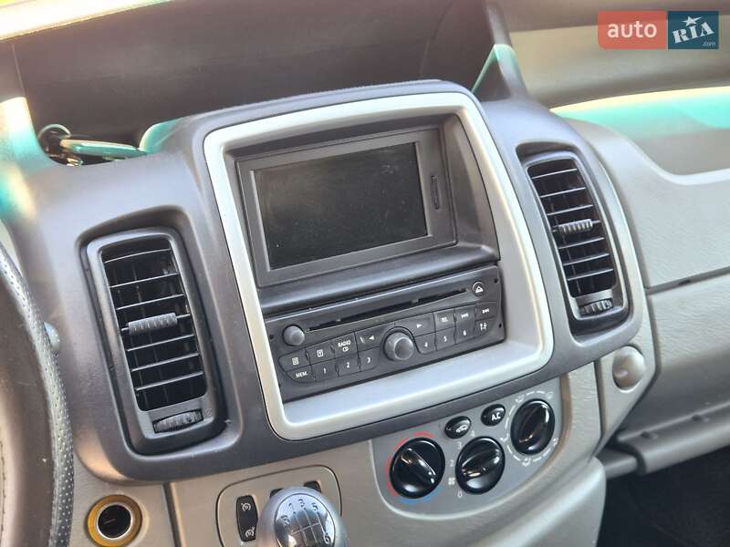 Мінівен Renault Trafic 2013 в Вінниці