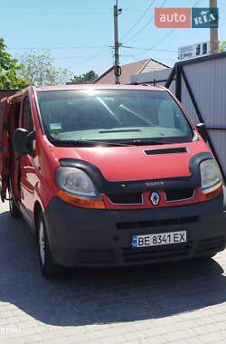 Мінівен Renault Trafic 2004 в 