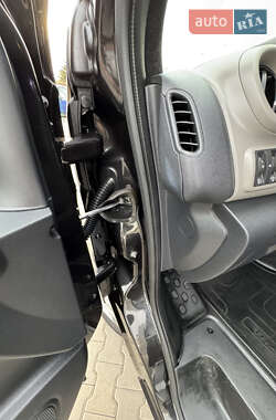 Минивэн Renault Trafic 2016 в 