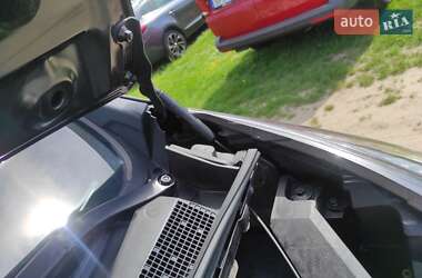 Вантажний фургон Renault Trafic 2020 в 