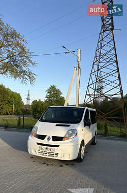 Мінівен Renault Trafic 2006 в 