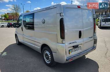 Мінівен Renault Trafic 2005 в 