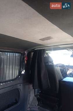 Минивэн Renault Trafic 2003 в 