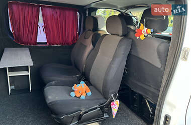 Минивэн Renault Trafic 2005 в 