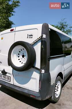 Минивэн Renault Trafic 2001 в 