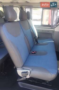 Минивэн Renault Trafic 2012 в 