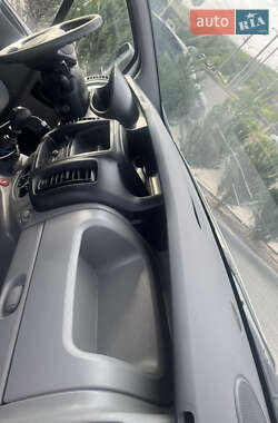 Вантажний фургон Renault Trafic 2012 в 