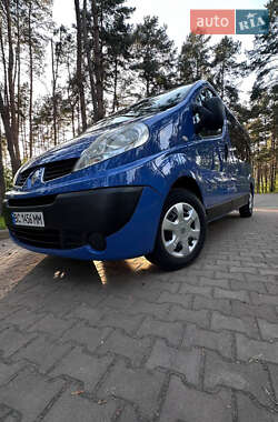 Мінівен Renault Trafic 2011 в 