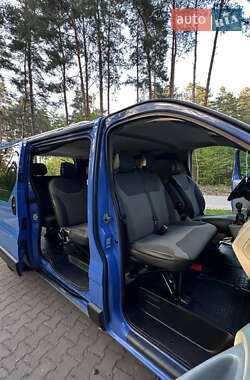Мінівен Renault Trafic 2011 в 