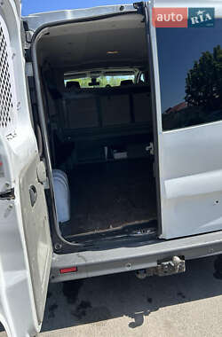 Вантажний фургон Renault Trafic 2010 в 