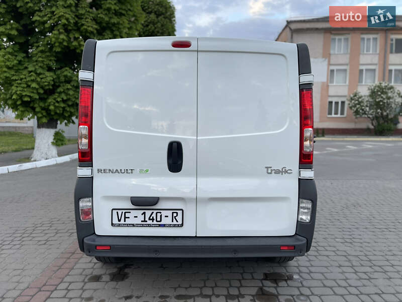 Вантажний фургон Renault Trafic 2014 в Радивиліві