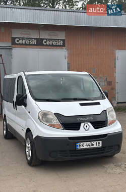 Минивэн Renault Trafic 2007 в Ровно