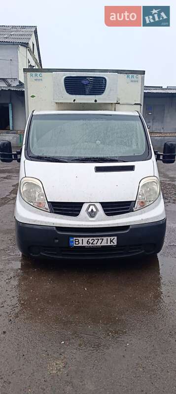 Грузовой фургон Renault Trafic 2016 в 