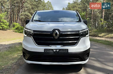 Вантажний фургон Renault Trafic 2023 в 