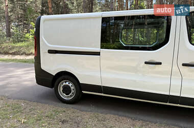 Вантажний фургон Renault Trafic 2023 в 