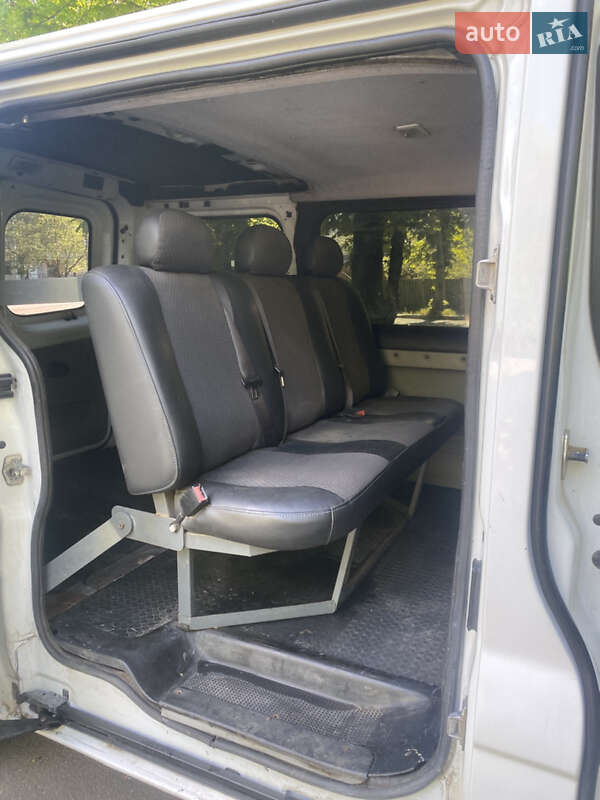 Минивэн Renault Trafic 2010 в Никополе