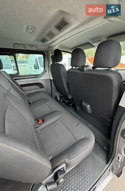 Мінівен Renault Trafic 2016 в 