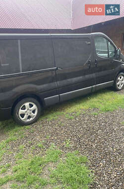 Минивэн Renault Trafic 2010 в 