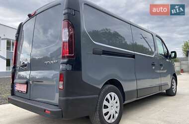 Вантажний фургон Renault Trafic 2022 в 