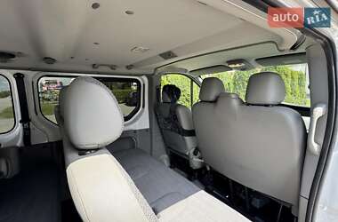 Минивэн Renault Trafic 2013 в 