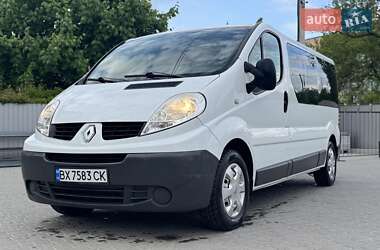 Минивэн Renault Trafic 2013 в 
