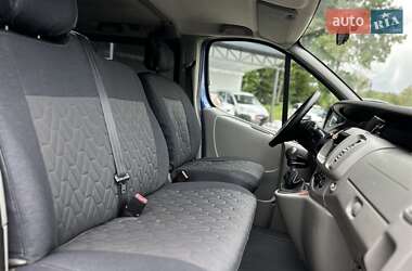 Минивэн Renault Trafic 2010 в 