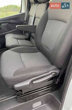 Вантажний фургон Renault Trafic 2024 в 