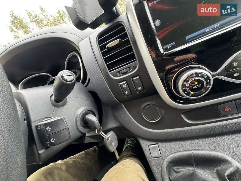 Вантажний фургон Renault Trafic 2021 в Києві