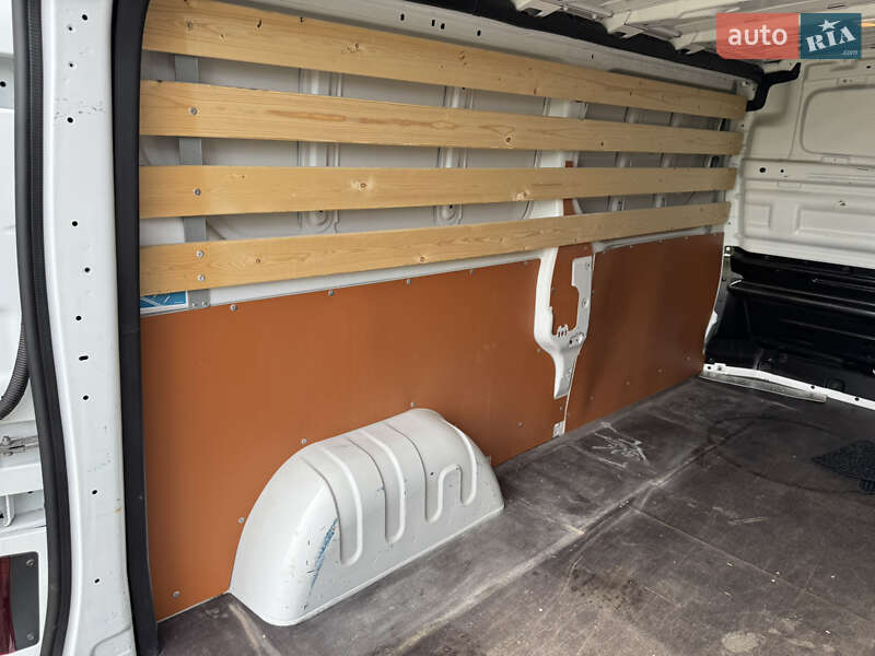 Вантажний фургон Renault Trafic 2021 в Києві