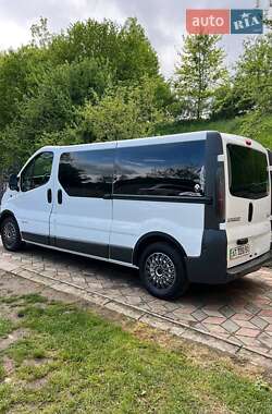 Мінівен Renault Trafic 2006 в 