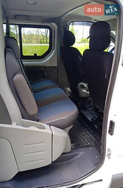 Минивэн Renault Trafic 2013 в 