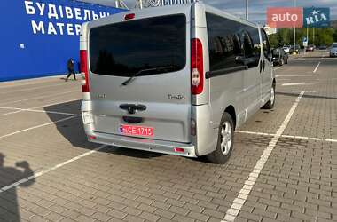 Минивэн Renault Trafic 2013 в 