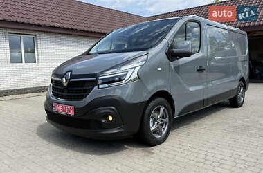 Грузовой фургон Renault Trafic 2020 в 