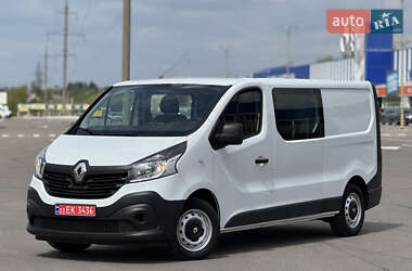 Минивэн Renault Trafic 2016 в Луцке