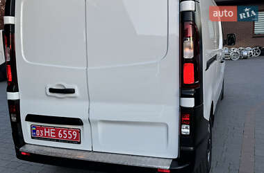 Грузовой фургон Renault Trafic 2020 в 
