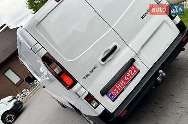 Вантажний фургон Renault Trafic 2021 в 