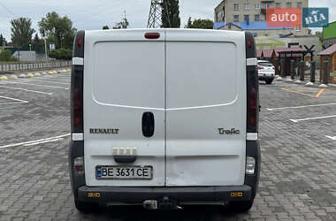 Вантажний фургон Renault Trafic 2005 в 