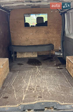 Вантажний фургон Renault Trafic 2005 в 