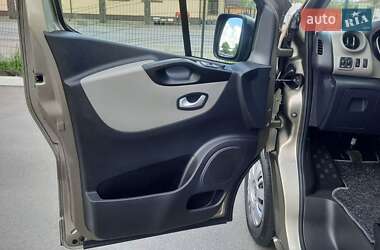 Мінівен Renault Trafic 2017 в 