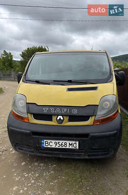 Мінівен Renault Trafic 2003 в Бориславі