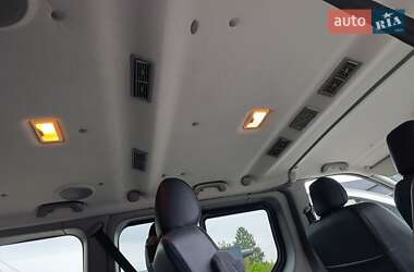 Мінівен Renault Trafic 2014 в 