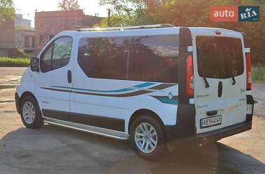 Минивэн Renault Trafic 2010 в 
