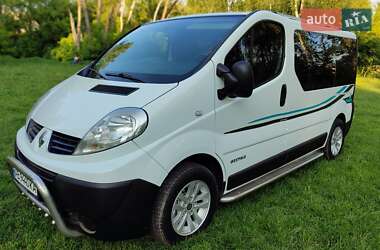 Минивэн Renault Trafic 2010 в 